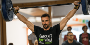 power snatch crossfit weightlifter