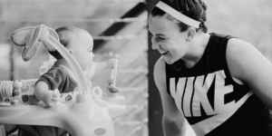 Kara Saunders crossfit mum