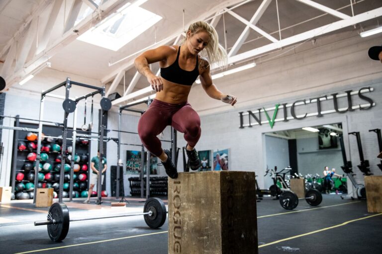 dani speegle does box jump over