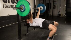 bench press works what muscles