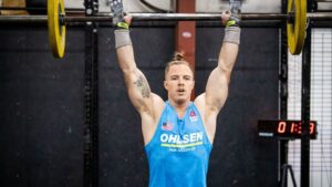 noah ohlsen training with chris bumstead