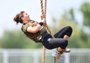 tia toomey rope climb
