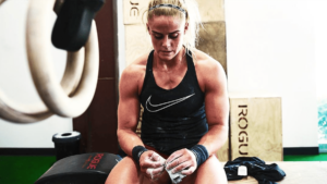 Sara Sigmundsdottir Sitting