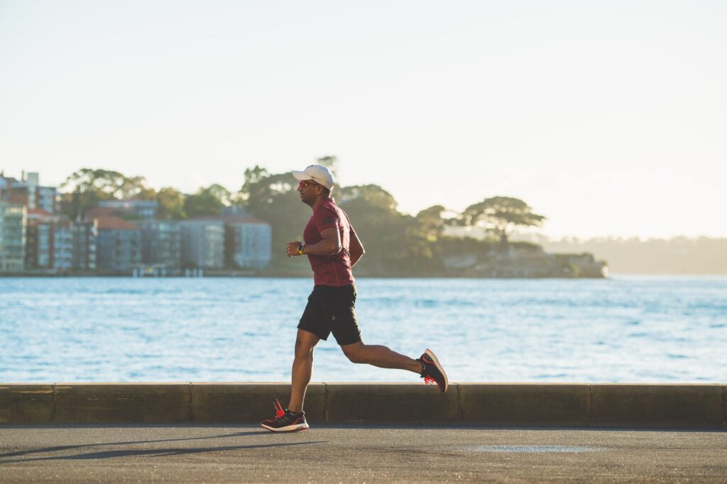 man running Cardio Mistakes that Slow Down Fat Loss