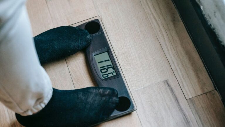 Jeremy Ethier Proves “People Have NO Idea How Many Calories They Eat”