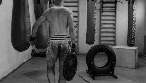 how to build a broader back