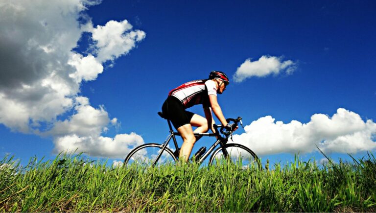 How Often Should You Cycle to Lose Fat (And How Fast)