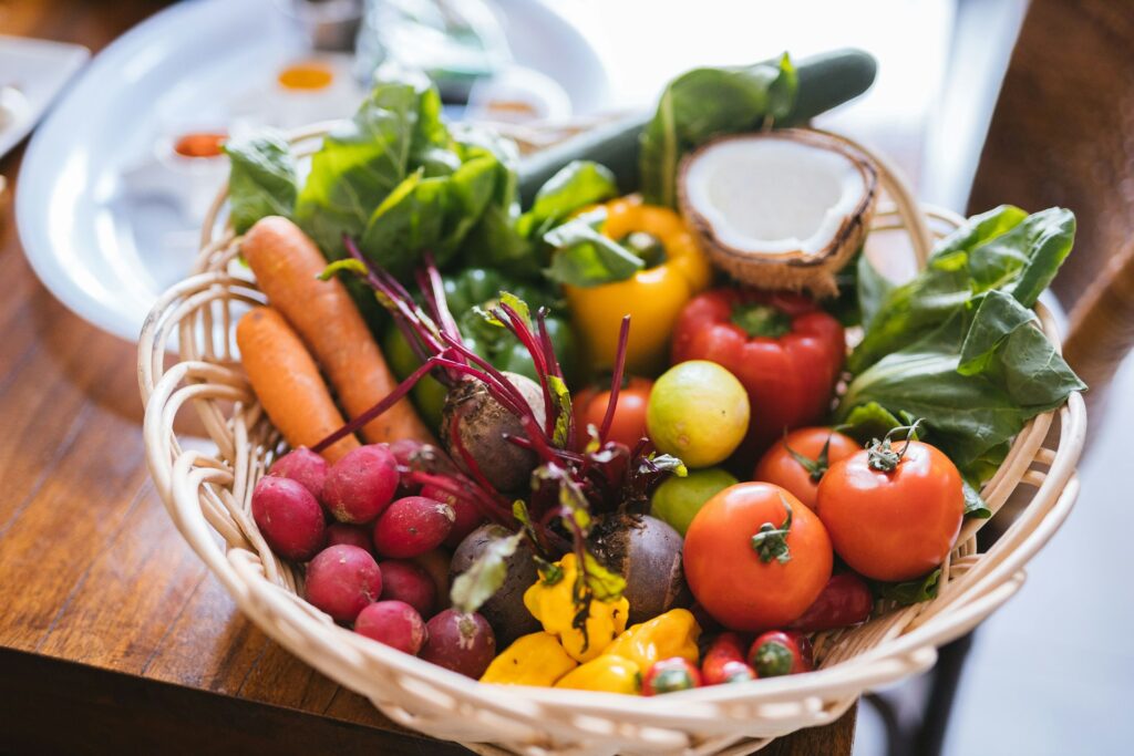 13 Diet Hacks for Lean Muscle and Less Belly Fat