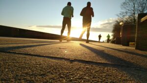Morning Workouts vs Evening Workouts: Which Is Better for Gains?
